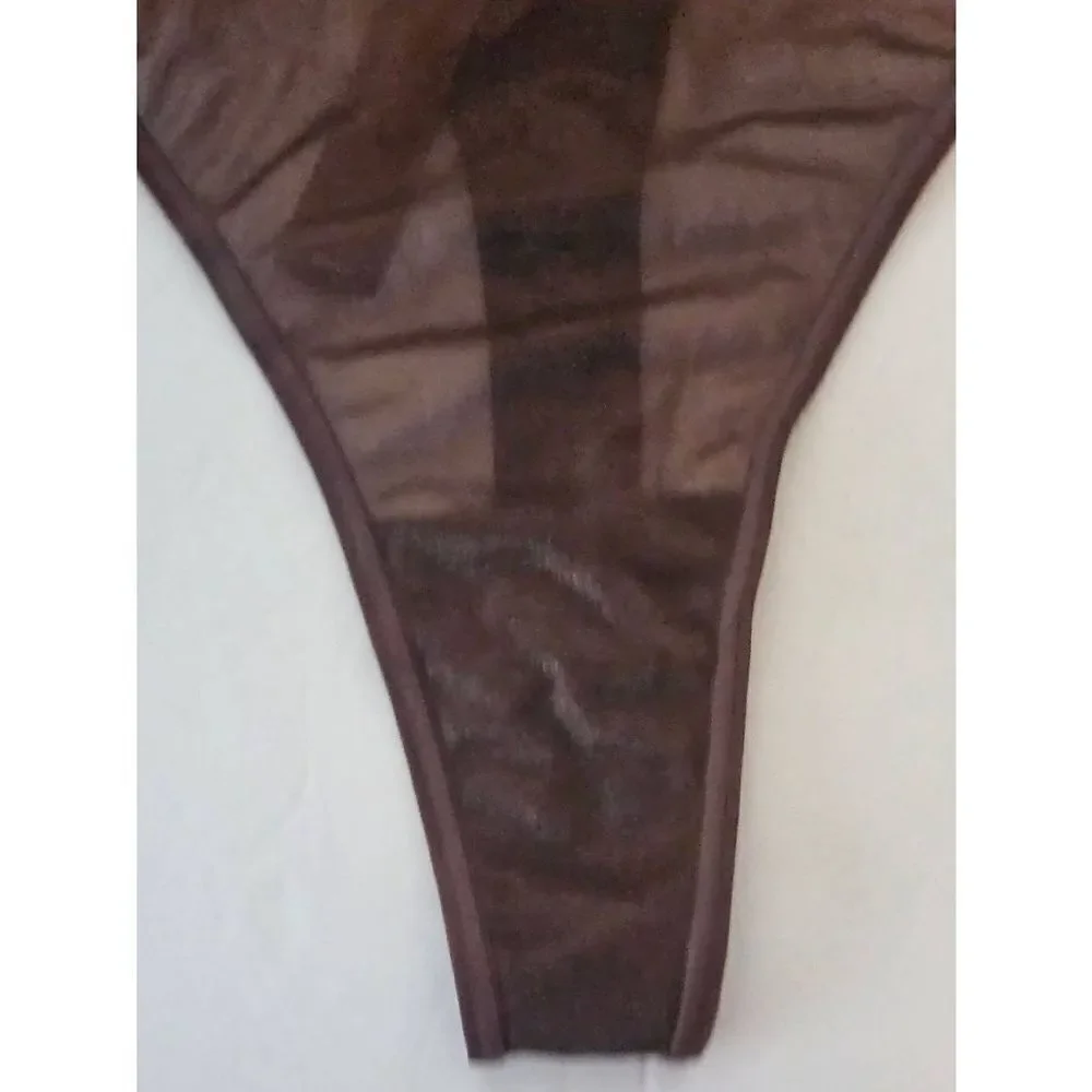Skims‎ plus size thong panty Nwt